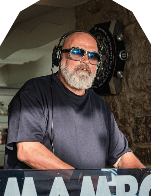 Simon Dunmore