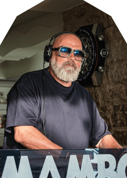 Simon Dunmore