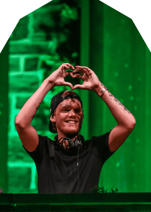 A Decade Later, Tomorrowland Immortalizes Avicii With Audiovisual Tribute